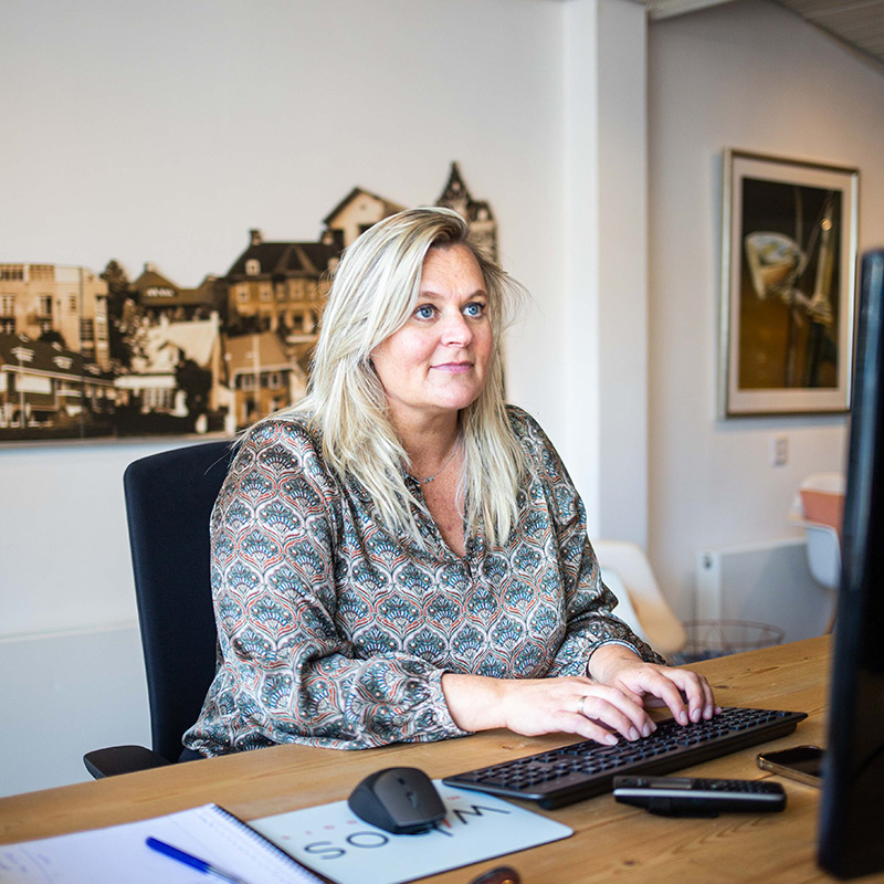 Office manager - Barbara Ebbeling De Poorter
